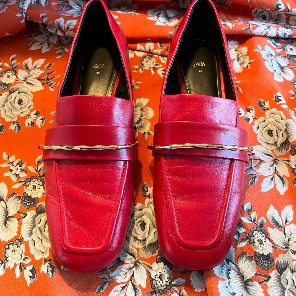 ZARA Red Leather Gold Accent Loafer, Size 40